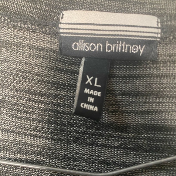 Allison Brittany Gray Heather Open Front Cardigan Long Sleeve open hole detail - Picture 3 of 6